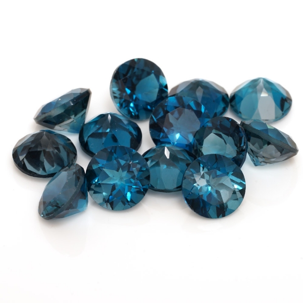 Natural London Blue Topaz 8mm Round Brilliant Gemstones G1394158P