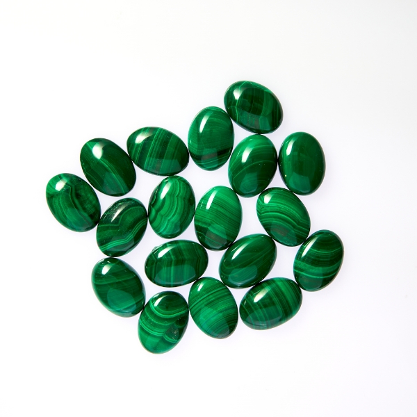 Malachite Oval 18x13mm Cabochon 18pc Lot CB1018474 