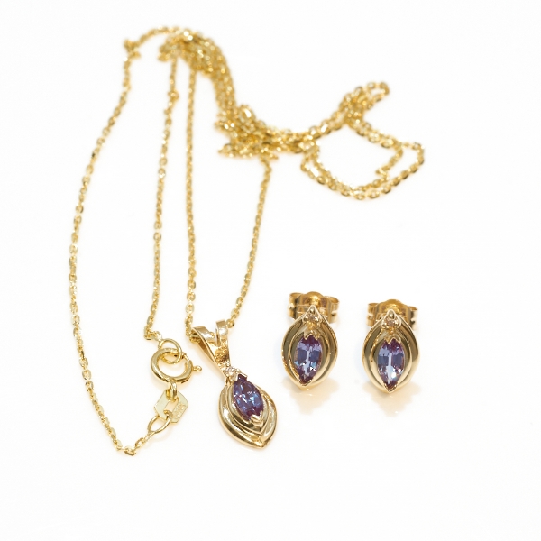 14k Yellow Gold Lab Created Alexandrite And Diamond Ensamble 